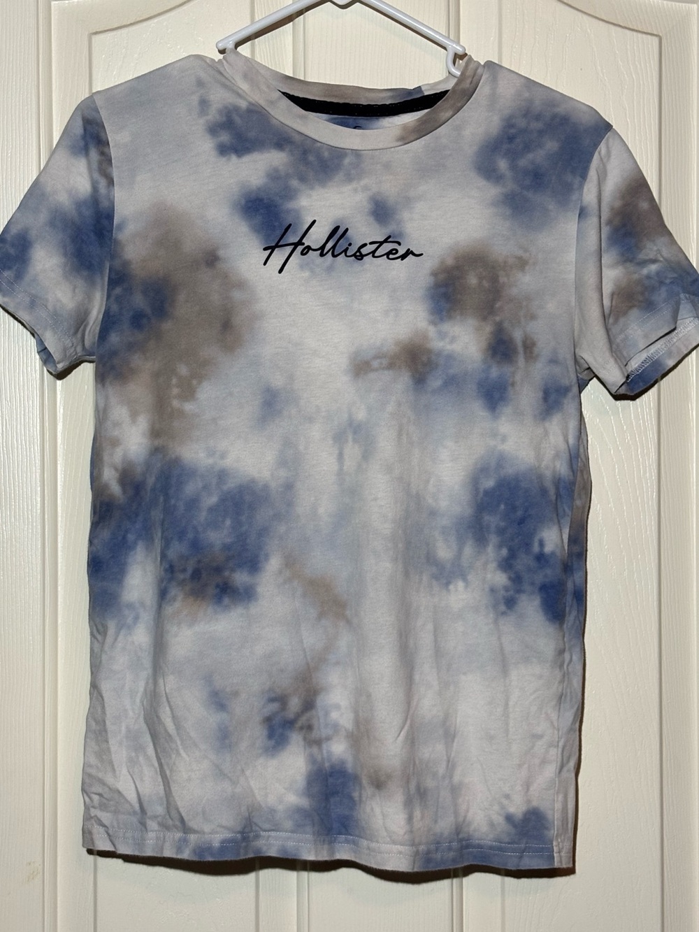 Hollister Blue, Gray & White Tie-Dye Short Sleeve Tee